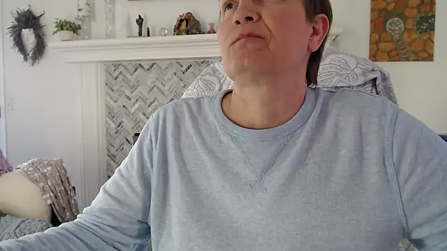 AuroraWillows' Webcam Show