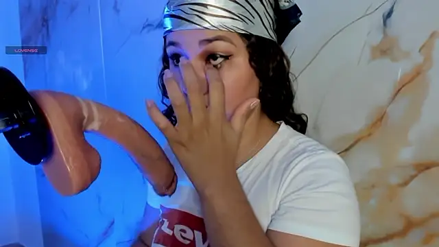 hade_cute's Live XXX Chat