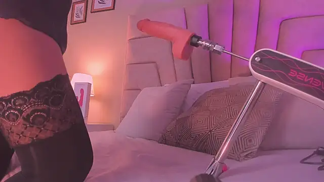 lyalee's Live XXX Chat