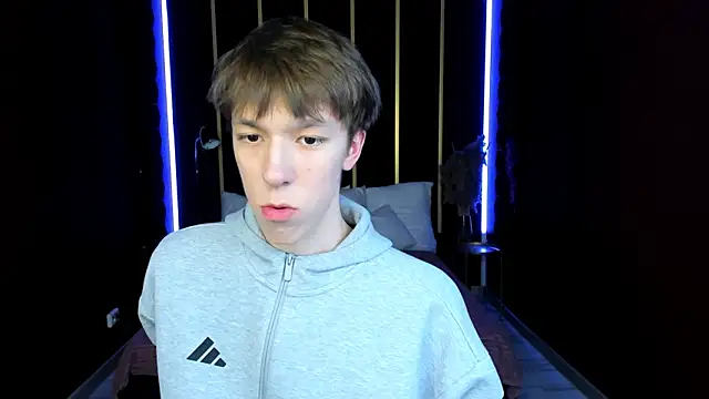 عرض كام MarkBranston