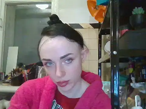 Chatroom XXX en direct de Trinsy_Love