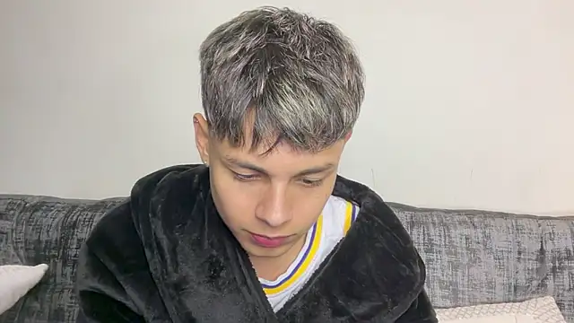 Andy_Belier23's Live XXX Chat