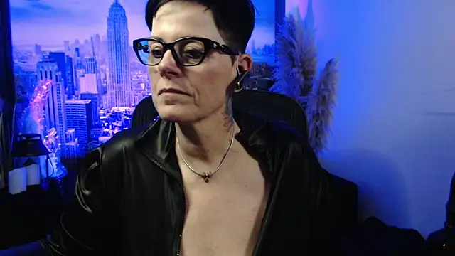 ninarandmann 现场XXX聊天