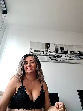 Latiinvenushot Live XXX Chat