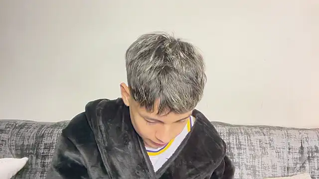 Andy_Belier23's Live XXX Chat