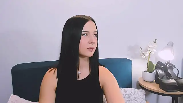 TaliaAdorable's Live XXX Chat