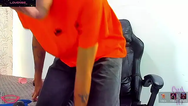 Maikol_Ortiz's Live XXX Chat