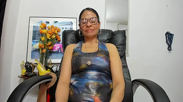 Aries_Mature's Live XXX Chat