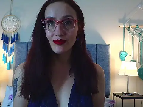 IberianMoonMK's Live XXX Chat