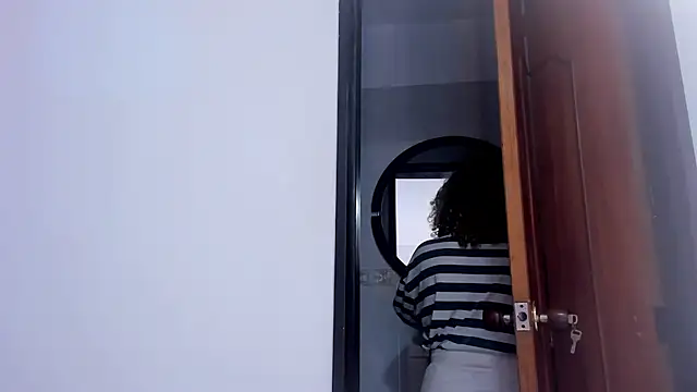 Czat XXX na żywo – Charlotte11-11