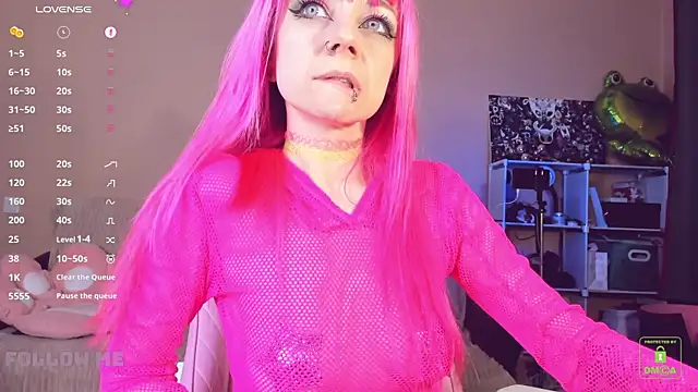 AmyRose6969 Adlı Modelin Canlı XXX Sohbeti