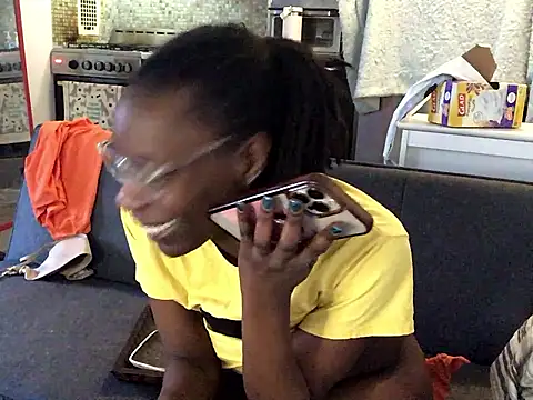 littyleesh1's Live XXX Chat