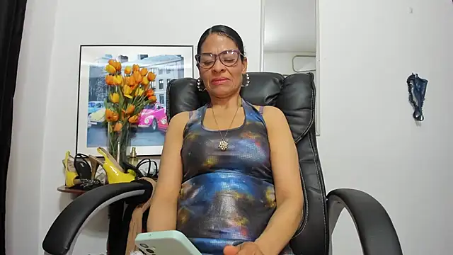 Aries_Mature's Live XXX Chat