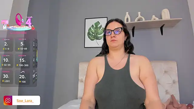 Soe_Lara's Live XXX Chat