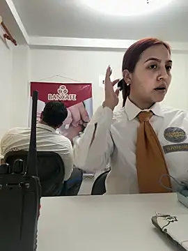 Emily-7_'s Live XXX Chat