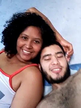 Isabel_and_Heckler's Live XXX Chat