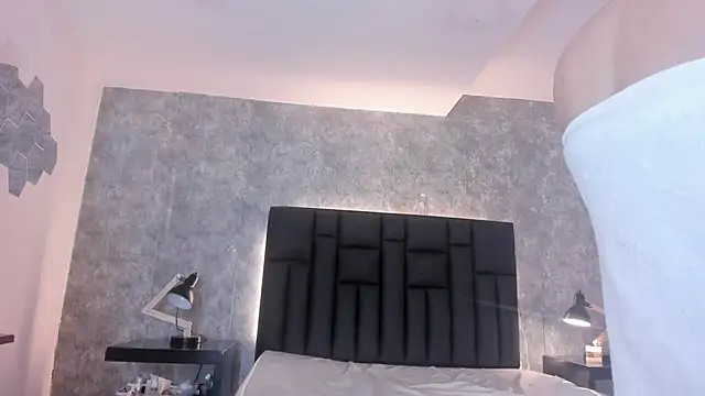 crystaldarliing's Live XXX Chat