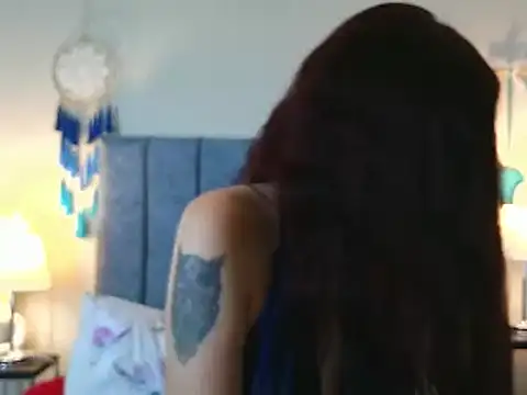 IberianMoonMK's Live XXX Chat