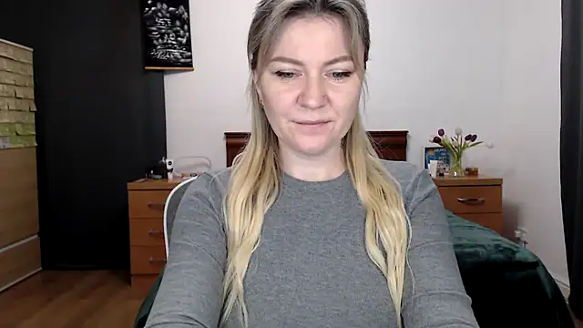 ParadiseAlina's Webcam Show