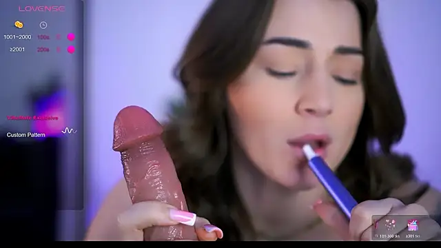 BabbyAisha's Live XXX Chat