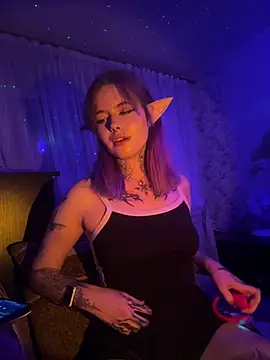 n1ghtcloud's Live XXX Chat