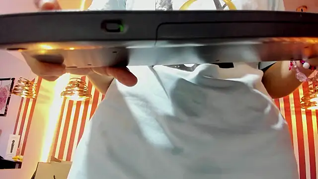 SweetStarr_'s Live XXX Chat