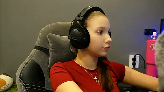 Softixq's Live XXX Chat