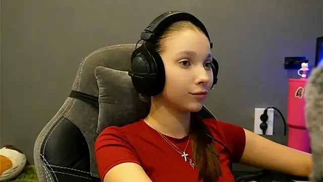 Softixq's Live XXX Chat