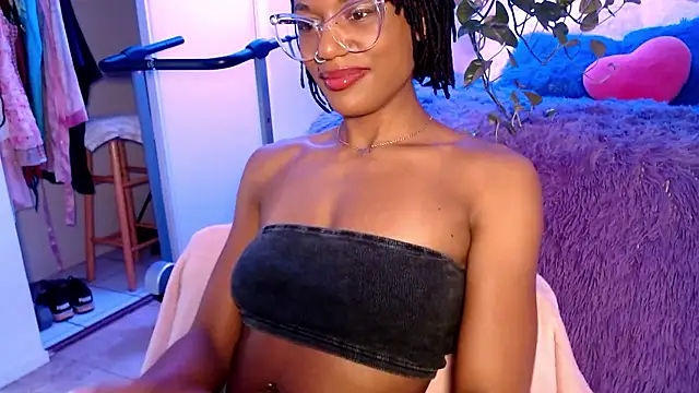 Chatroom XXX en direct de CocoSage