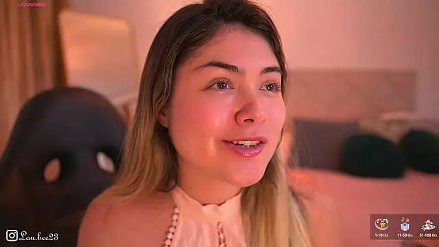 Lau_Bee 라이브 XXX 채팅