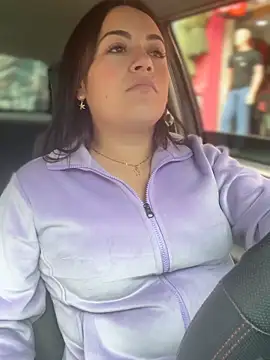 Lesly_10-'s Live XXX Chat