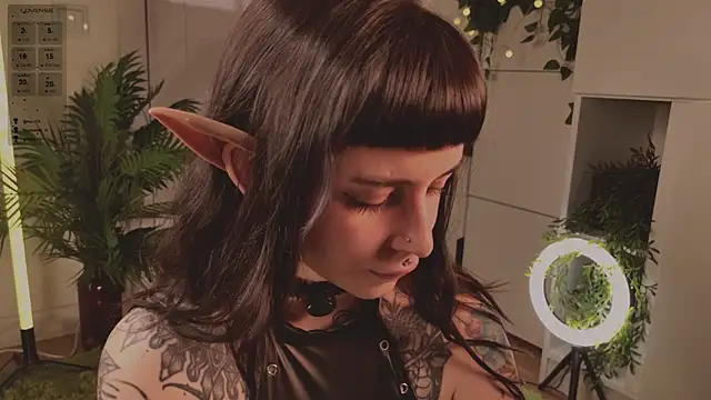 Онлайн чат XXX MichaellaMoon