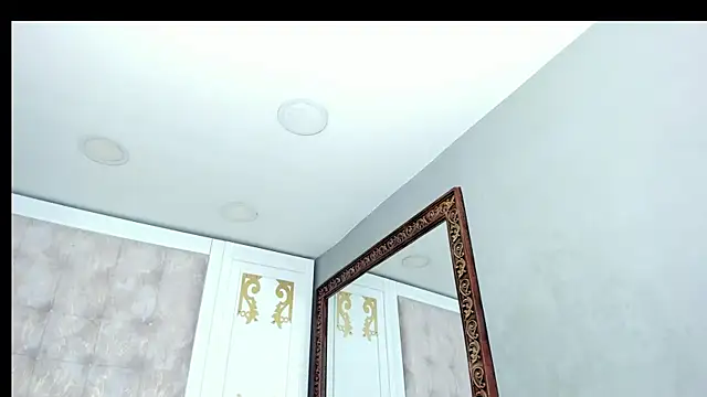 SilvanaOwen's Live XXX Chat