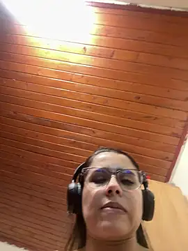 Isawilliams' Live XXX Chat