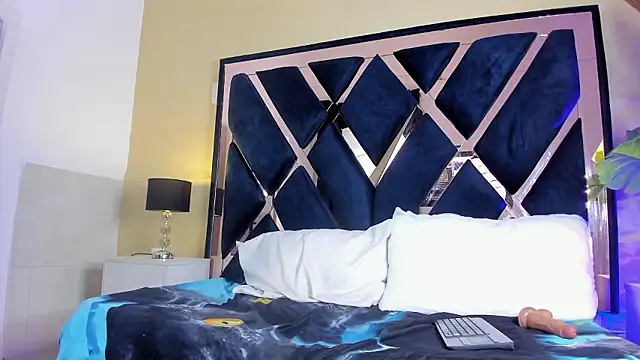 valentina_lenoxxn Webbikameraesitys