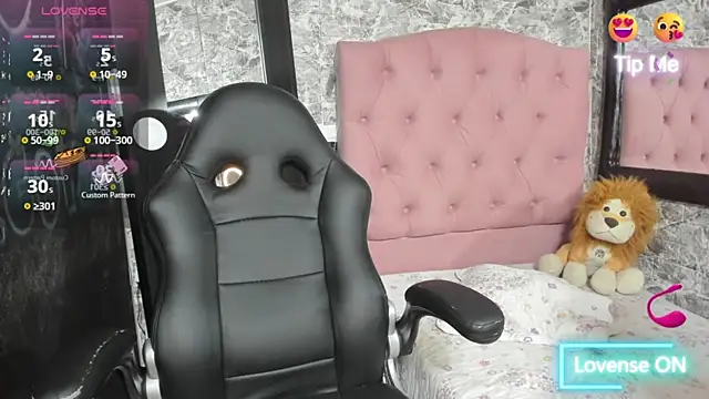 Doll_SaraSmith's Live XXX Chat