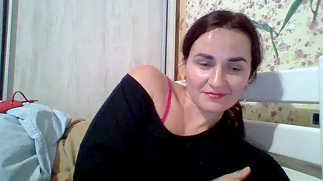 MilfALENKA Adlı Modelin Web Kamerası Şovu