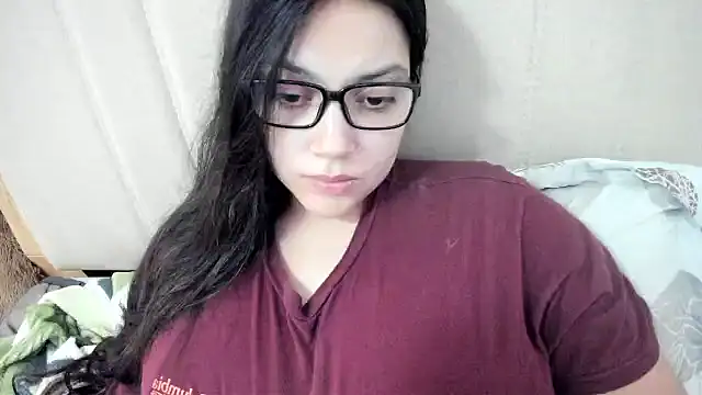 Онлайн чат XXX roniewester