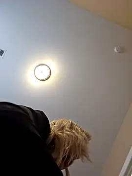 Chat XXX en directo de AmethystFoxx