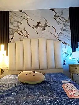 mollieblue69's Live XXX Chat