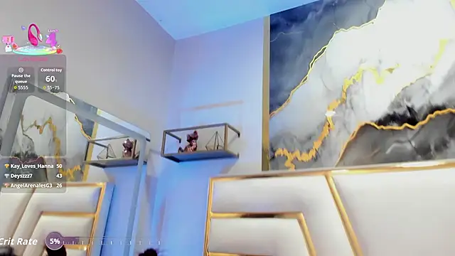 HannaPetit's Live XXX Chat