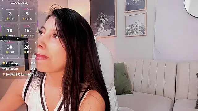 Tiffany_Low's Live XXX Chat