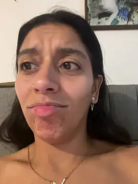 BrittanyDiaz's Live XXX Chat