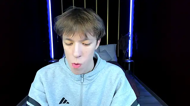 MarkBranston's Live XXX Chat