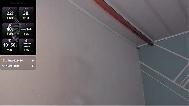 Lucy-Bluesea's Live XXX Chat