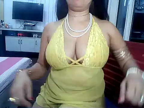 yourradhika's Live XXX Chat