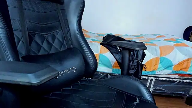 Tommy_Bredのウェブカメラショー