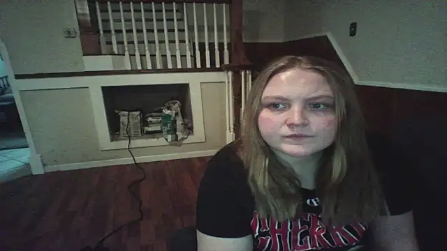 PhatAssBlond's Webcam Show