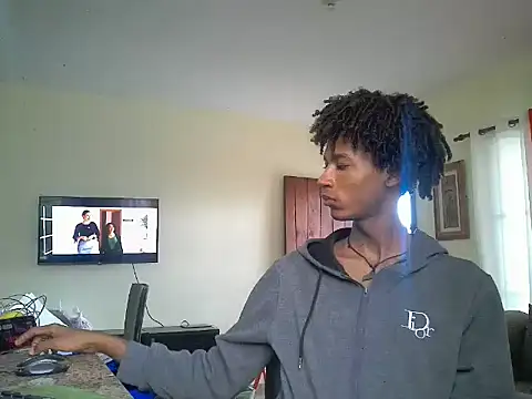 twink_gabrielll webkamerás műsora