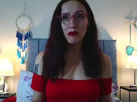 IberianMoonMK's Live XXX Chat